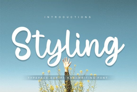Styling: A Delicate Handwritten Typeface for Elegant Craft Projects